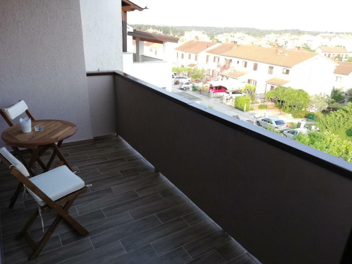 Family Apartment Ingrid Πούλα Εξωτερικό φωτογραφία